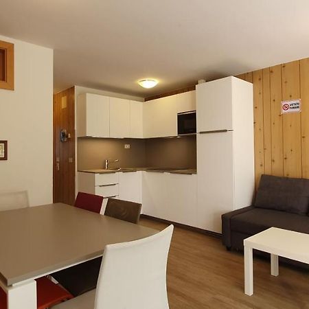 Residence Lores 2 Marilleva Bagian luar foto