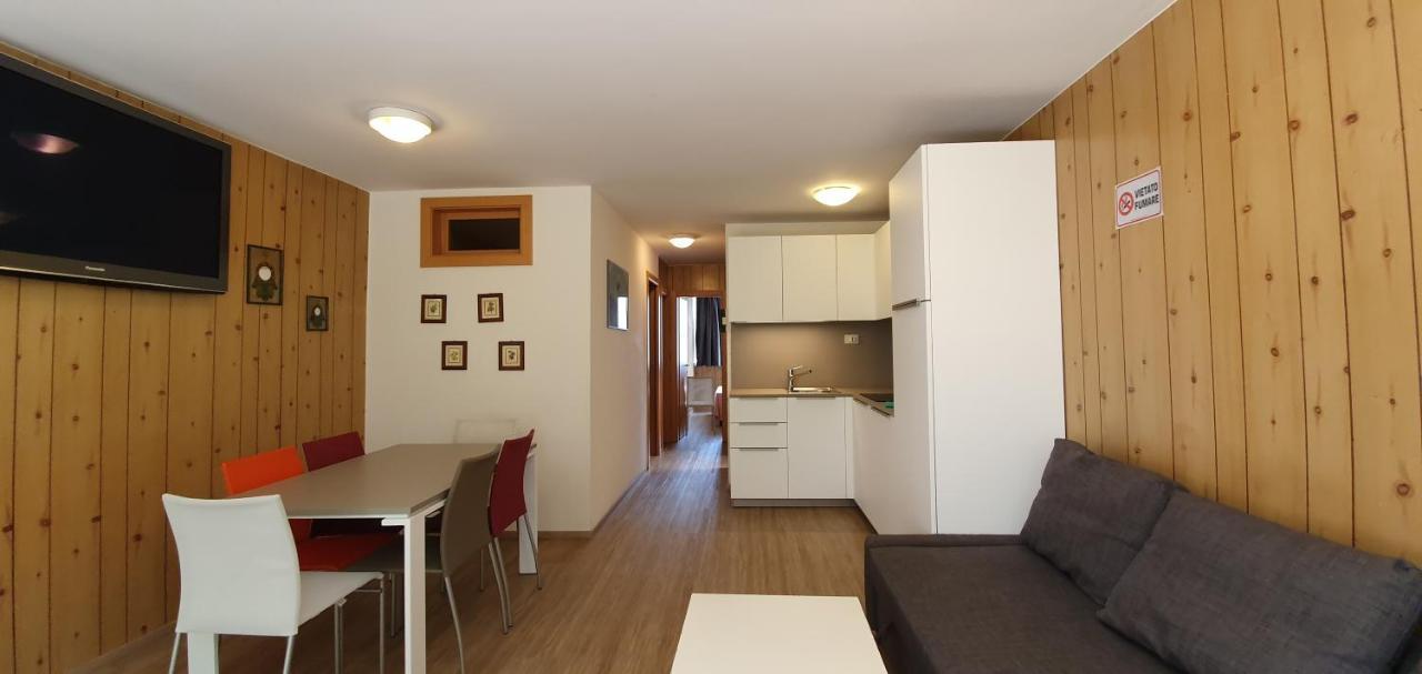 Residence Lores 2 Marilleva Bagian luar foto